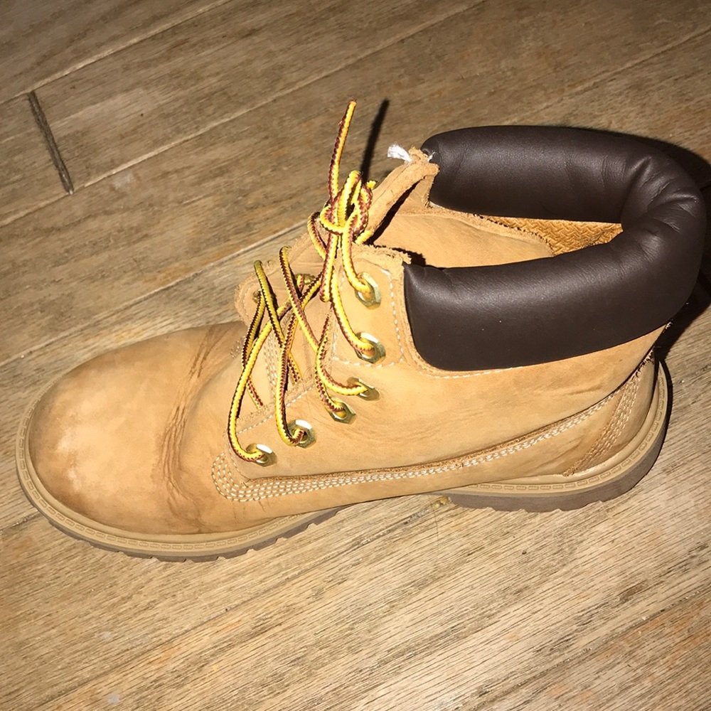 Timberlands - Picture 4 of 4